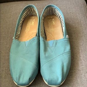 Toms flats size 7.5 EUC